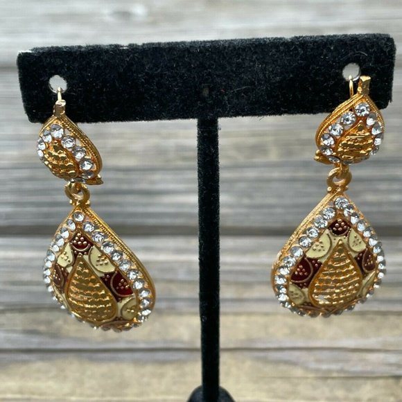 Earrings Gold Tone Women Fashion Ear Jewelry Crystals Accent Traditional Earring - Picture 3 of 10